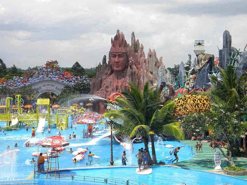 It’s a great way to have fun and cool off, especially during hot weather (Source: Internet)